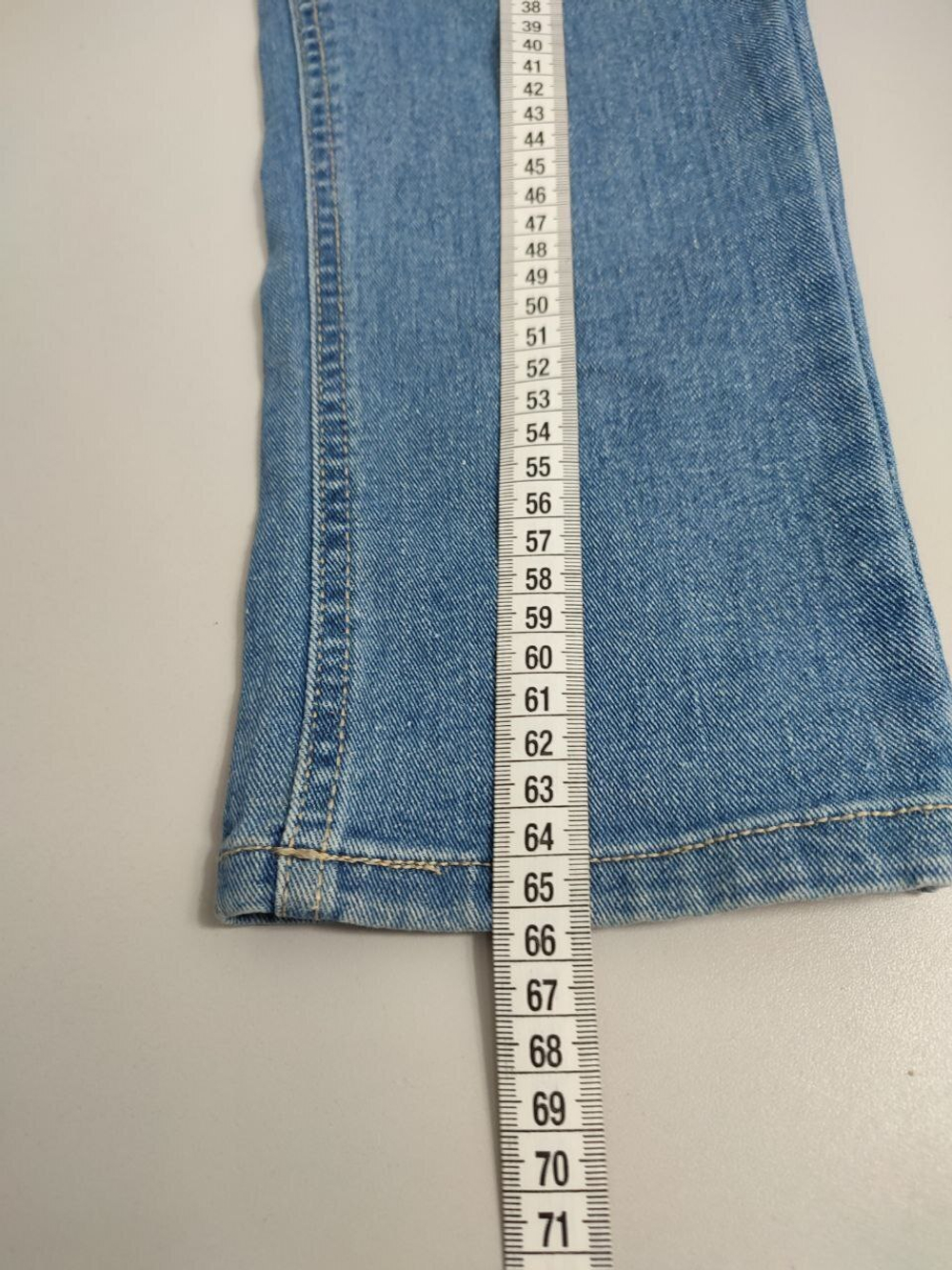 Джинсы Acoola с пайетками на 13-14 лет