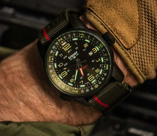 Швейцарские часы Traser P67 Diver Black 110456