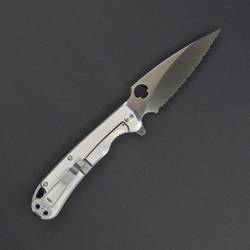 Sting frame lock satin full serrated