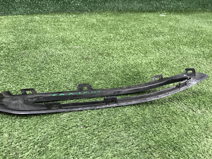 Накладка заднего бампера Range Rover Velar (17-23)