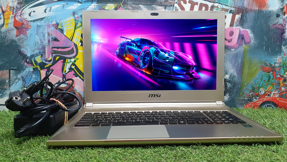 Игровой MSI i7 16 Gb GTX 970M 3GB 3K экран/GS60 2QE-032RU/Windows 10