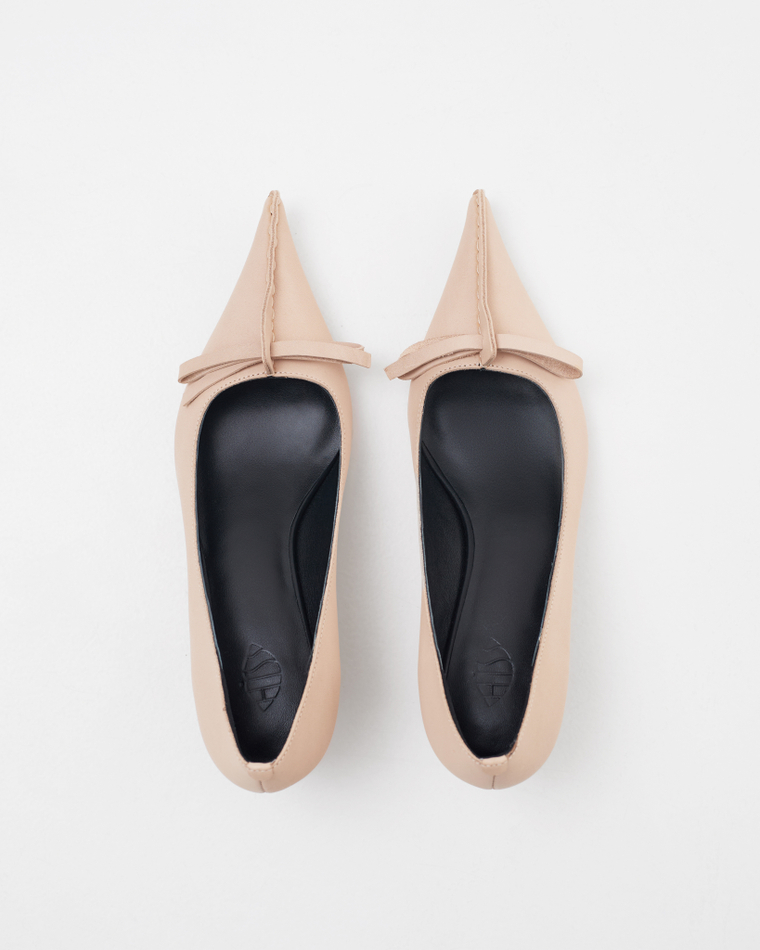 Туфли из натуральной кожи светло-бежевый