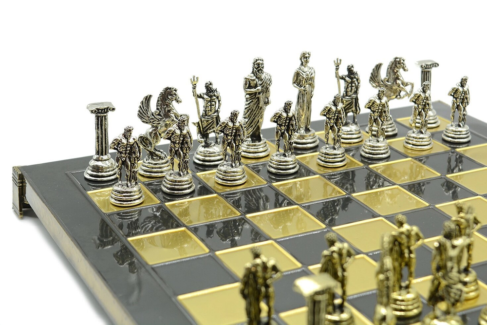 Шахматы с металлическими фигурами "Геракл" 275*275мм.