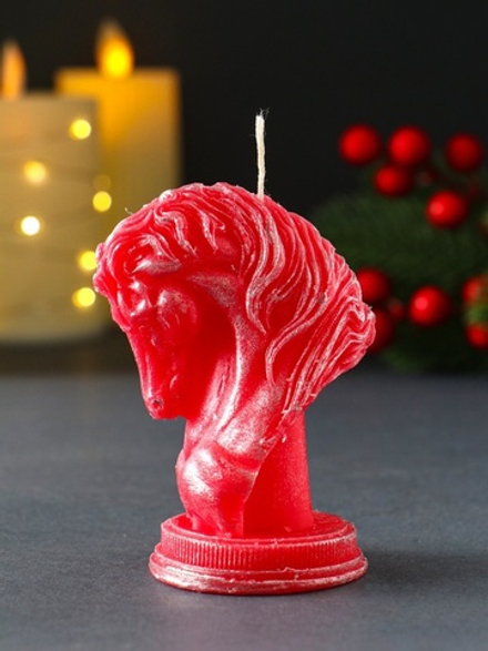 Декоративная свеча новогодняя «Конь», 60×90 мм, лак, красный
