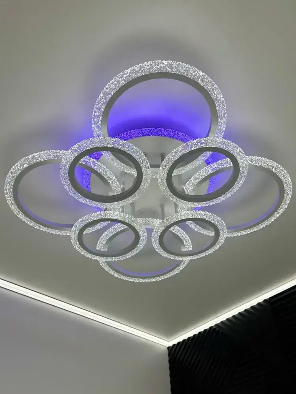 Люстра потолочная белая с RGB подсветкой и пультом для всех видов потолков, 154 Вт