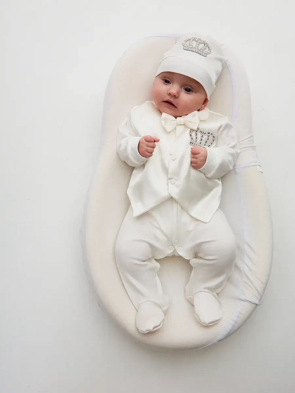 Комбинезон для новорожденного на выписку