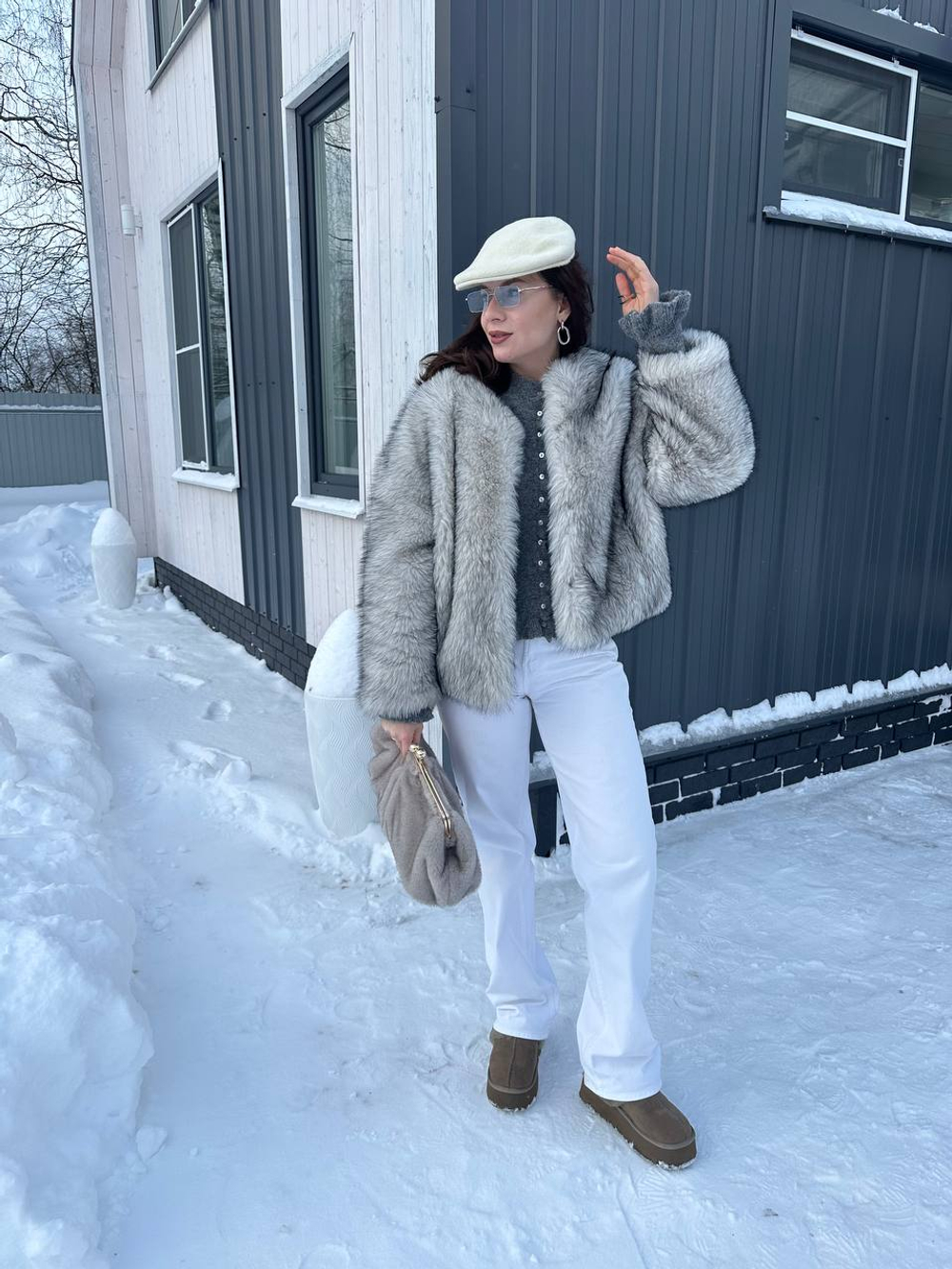 Белые джинсы прямого кроя 216