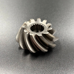 Шестерня вертикального вала (Пиньон) Suzuki DT40 (57311-94402) (Osaka)