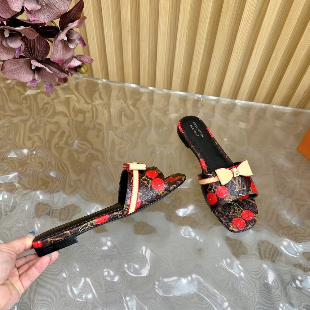 Louis Vuitton 6AM Flat Mule