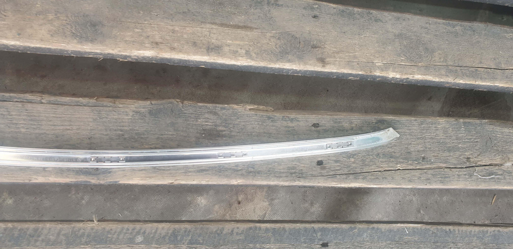 Молдинг двери задней левой Mercedes GLC (X253) 15-нв Б/У Оригинал A2536703500