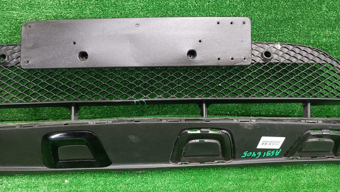 Решетка переднего бампера Mercedes GLC X253 (2015-2019) AMG