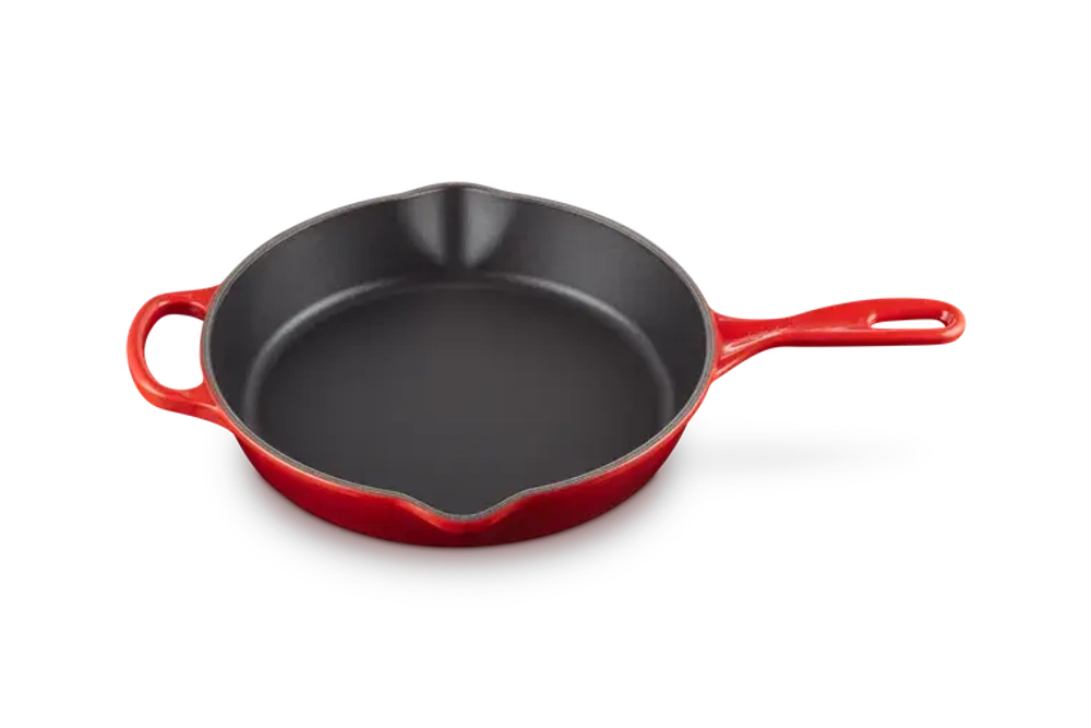 Le Creuset Сковорода Signature 26 см 2 л вишневая