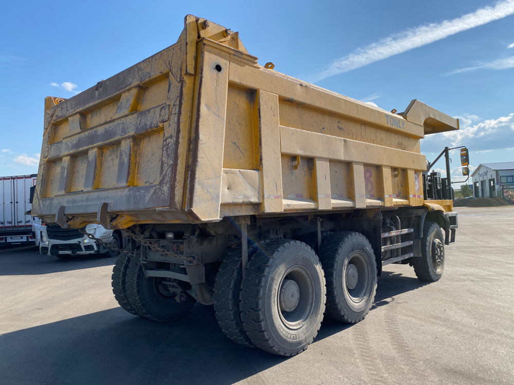 TONLY TL875B 6x4 Карьерный самосвал TL875B (Дизельный, 11,6 л, 429 л.с., МТ)