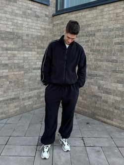 Олимпийка FIZRUK, черная