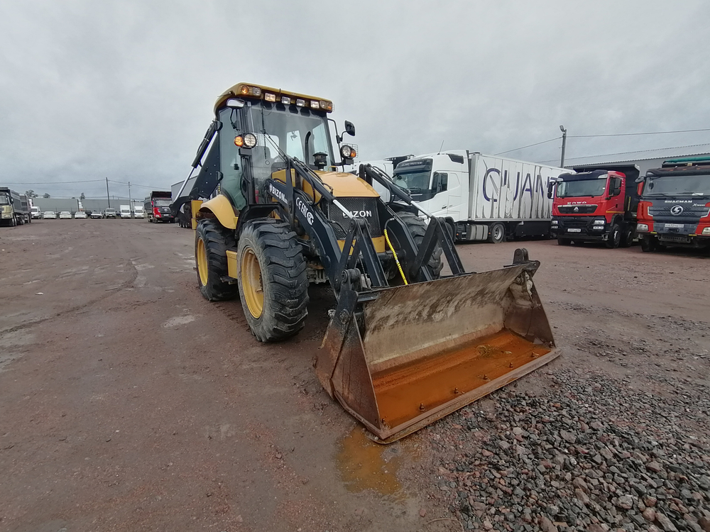 BIZON 888 Экскаватор-погрузчик 888 (Дизельный, 4,4 л, 102 л.с., АТ)