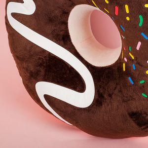 Подушка Donuts Brown