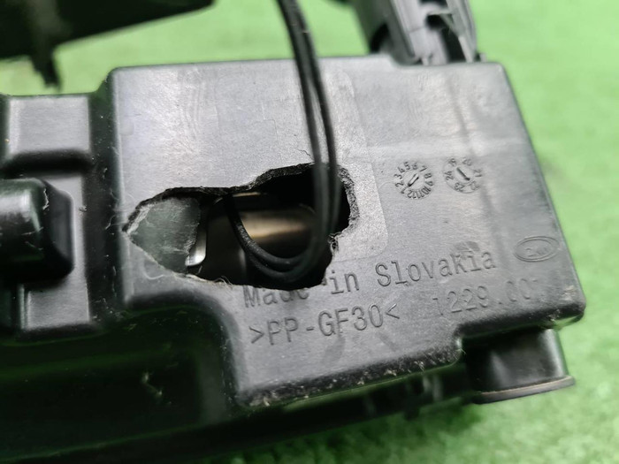 ПТФ левая Range Rover Vogue 5 L460 (2021-н.в.)