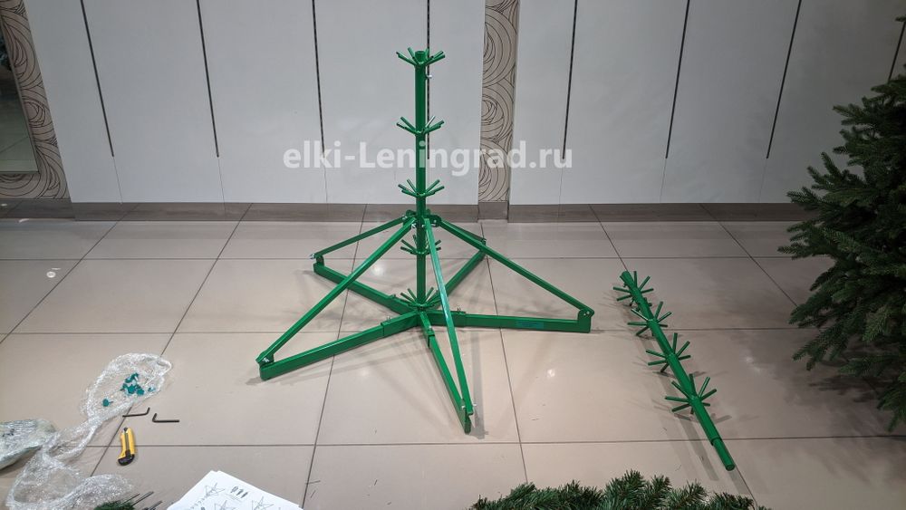 Большая елка «Сказочная» (Литая+пвх) 7,5 м