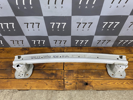 Усилитель заднего бампера Volvo XC60 2 17-22 Б/У Оригинал 31448304