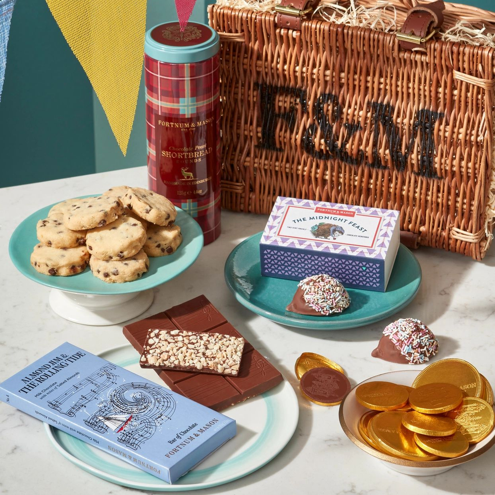 Fortnum&Mason Подарочная корзина с печеньем The Little Treasures Hamper