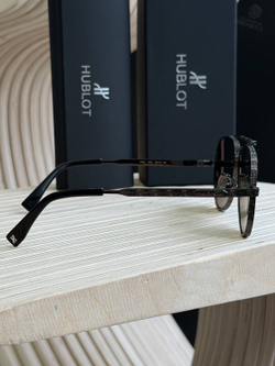 Солнечные очки Hublot