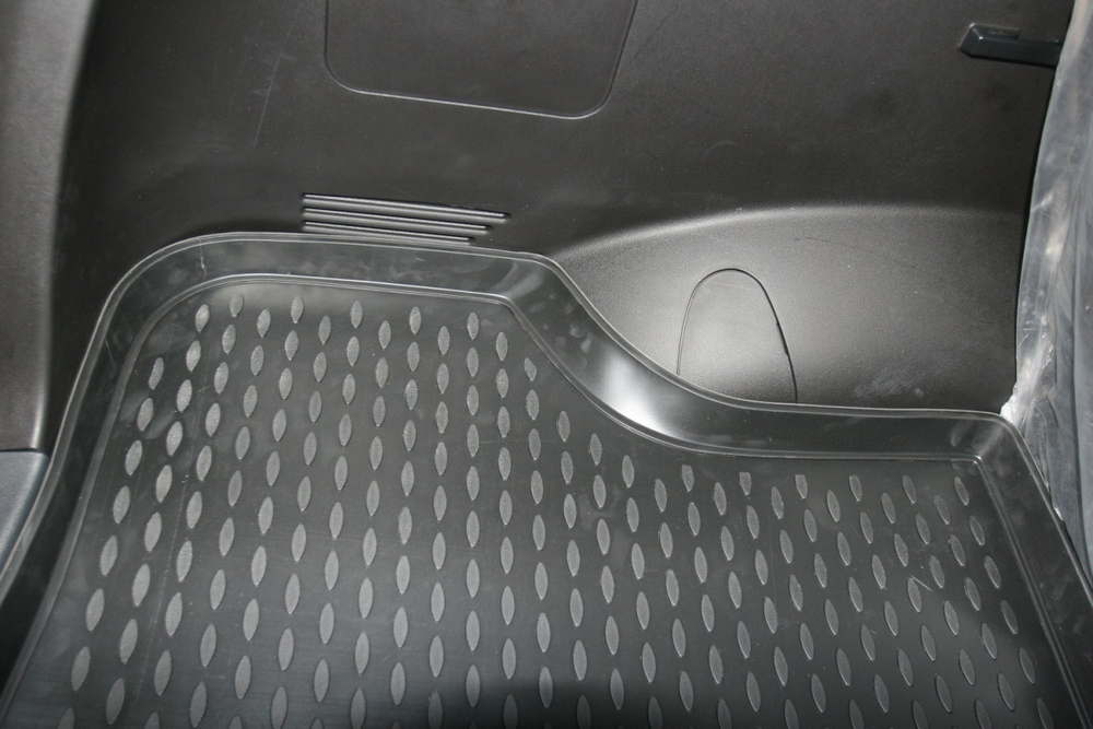 Коврик в багажник для LIFAN X 60, 2012- внедорожник (полиуретан) арт.NLC.73.04.B13
