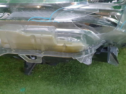 Фара левая Toyota Alphard 3 (2015-2017) LED