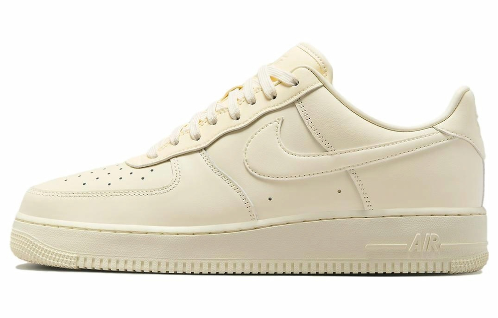 Кроссовки Nike Air Force 1 "Coconut Milk"