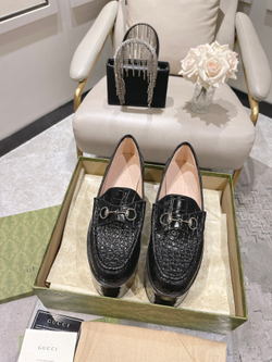 Gucci Horsebit Platform Loafer