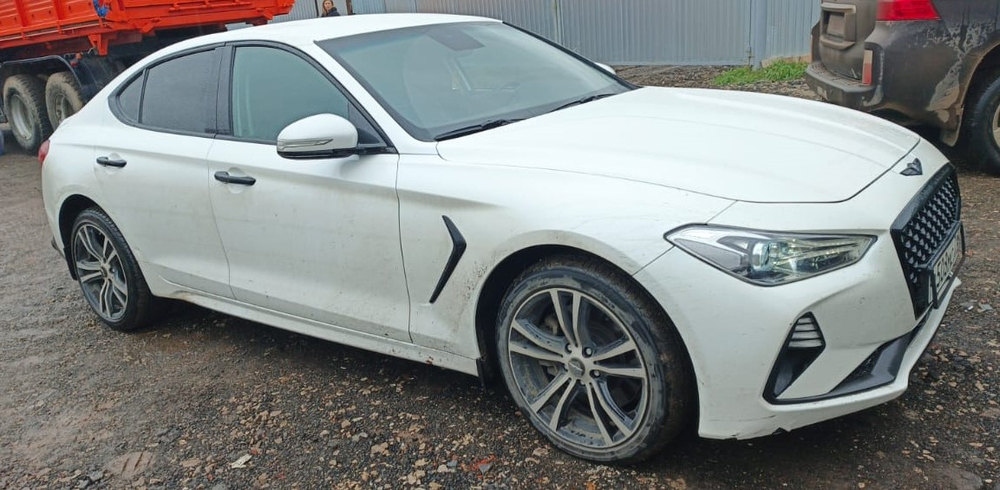 Genesis G70 Advance + GACS 2.0 T-GDI (197 hp) 8AT 4WD