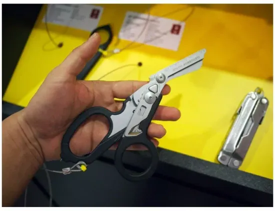 Мультитул ножницы тактические медицинские Leatherman Raptor, черный A315