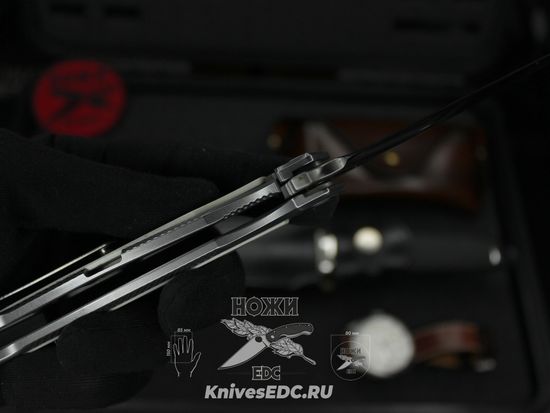 Нож Reptilian РУНА-01