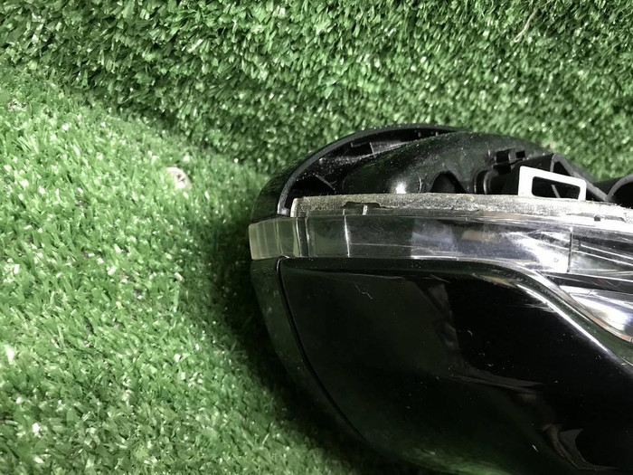 Зеркало правое Hongqi H5 2 (2022-н.в.) 12 конт.