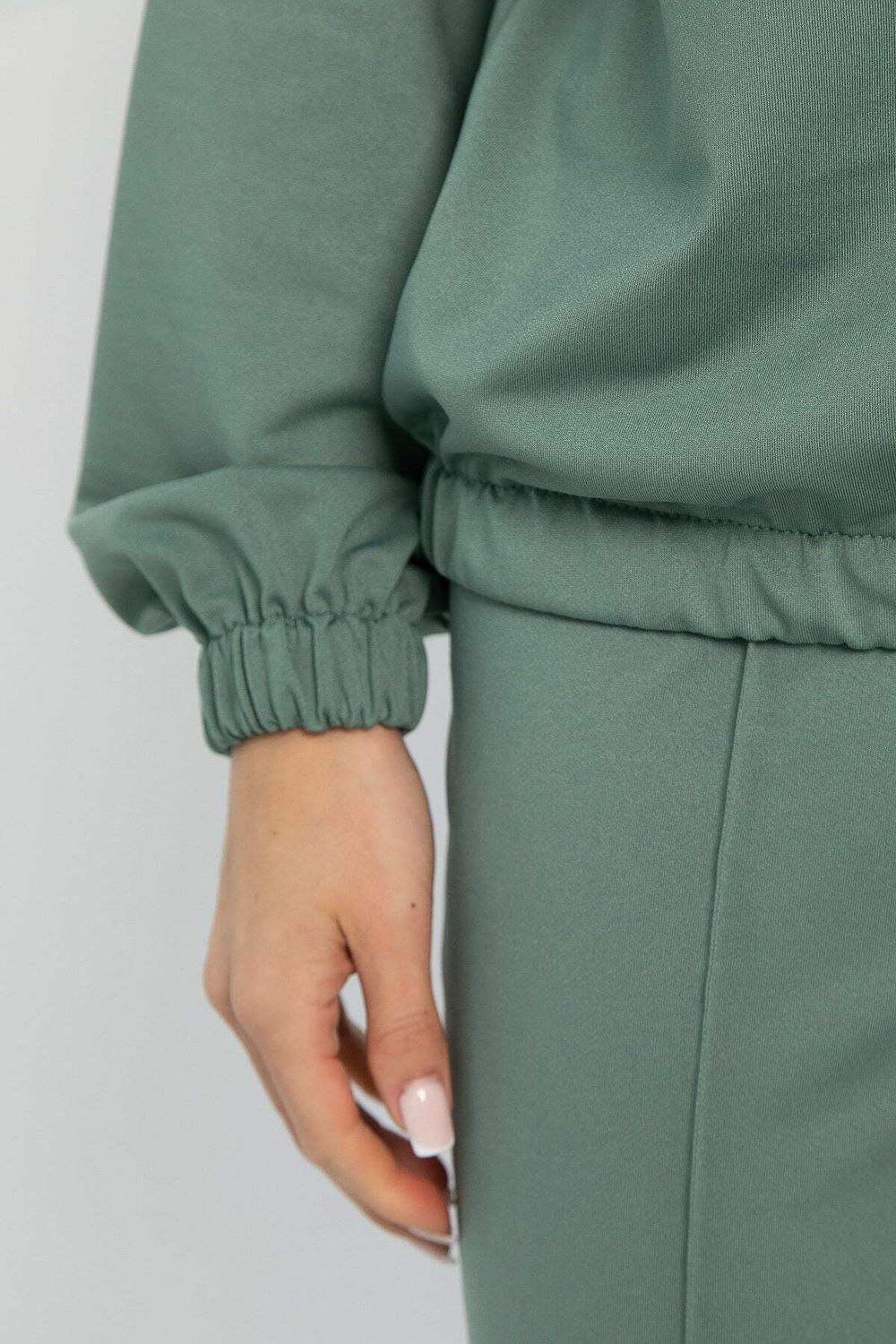 Костюм Она (зеленый) К13721-15М LT Collection