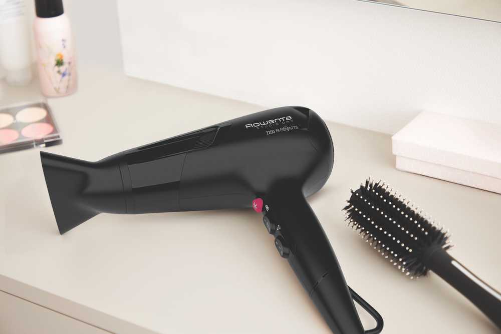 Фен Rowenta Studio Dry Glow CV5803F0