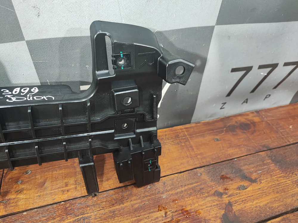 Кронштейн решетки радиатора левый Haval Jolion 21-нв Б/У Оригинал 5509100XST01A
