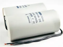 Пусковой конденсатор 150мкФ 450в гибкие выводы / CBB60 / FARATON