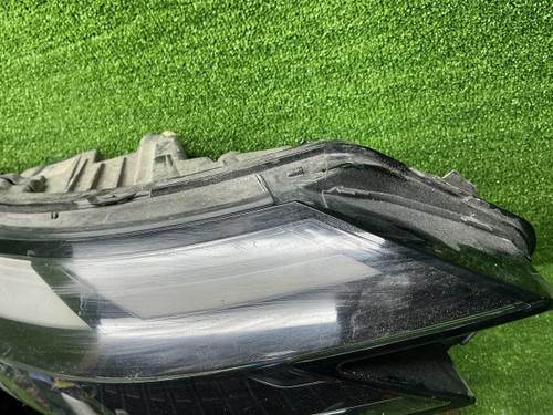 Битая Фара правая Geely Atlas 2 (2023-н.в.) LED