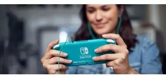 Игровая приставка Nintendo Switch Lite мята