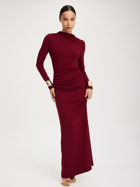 Платье вечернее праздничное длинное с драпировкой