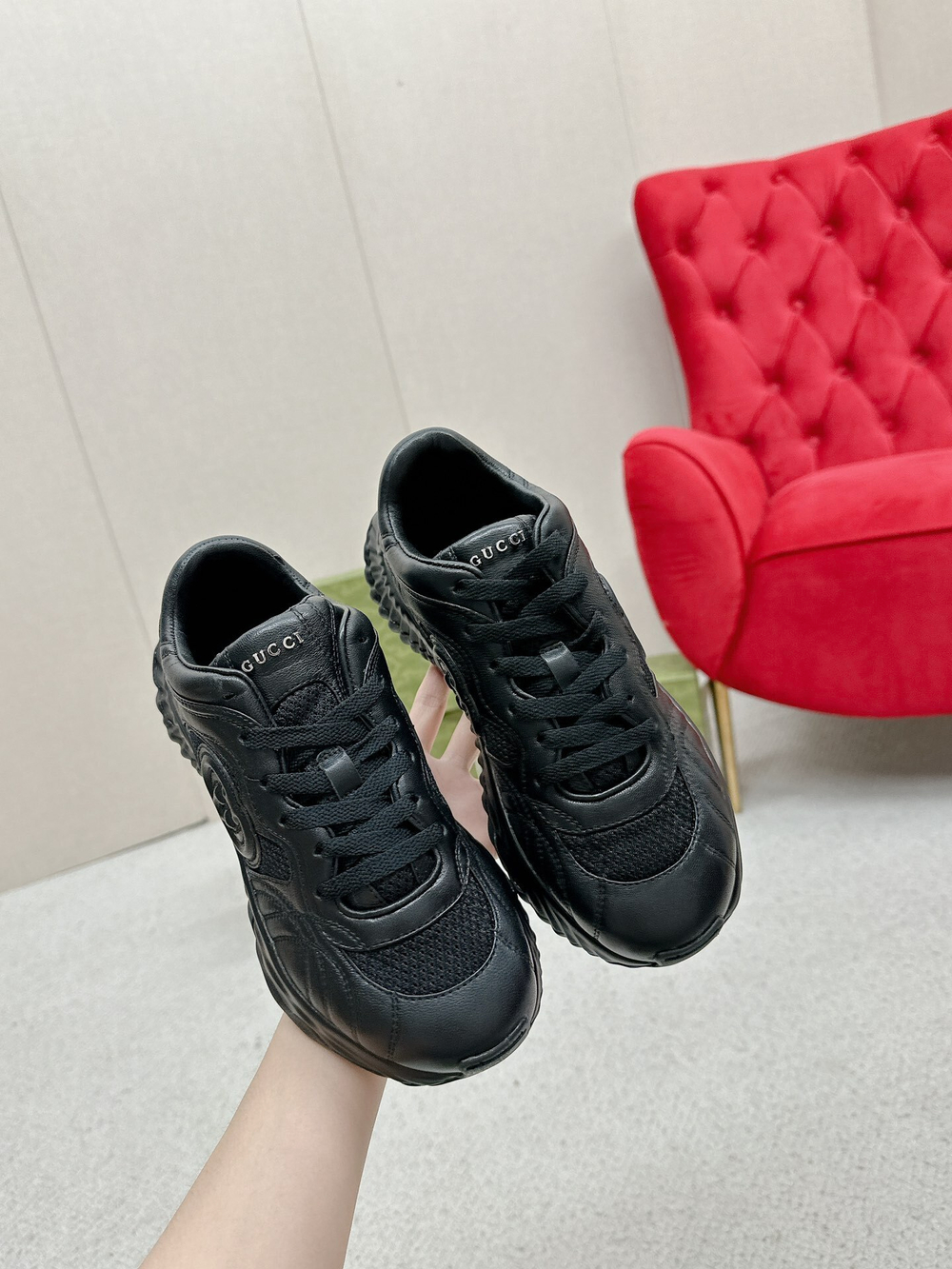 Gucci Ripple Trainer