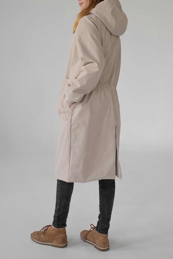 Плащ женский бежевый - фото 5
