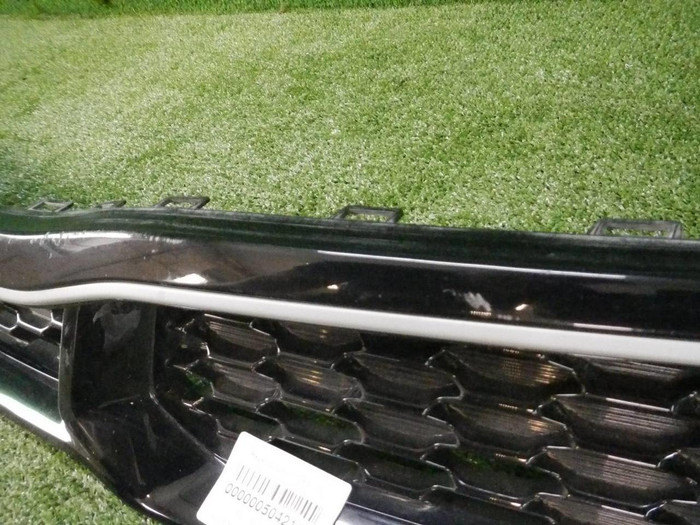 Решетка радиатора Kia Rio 4 X (2020-н.в.)