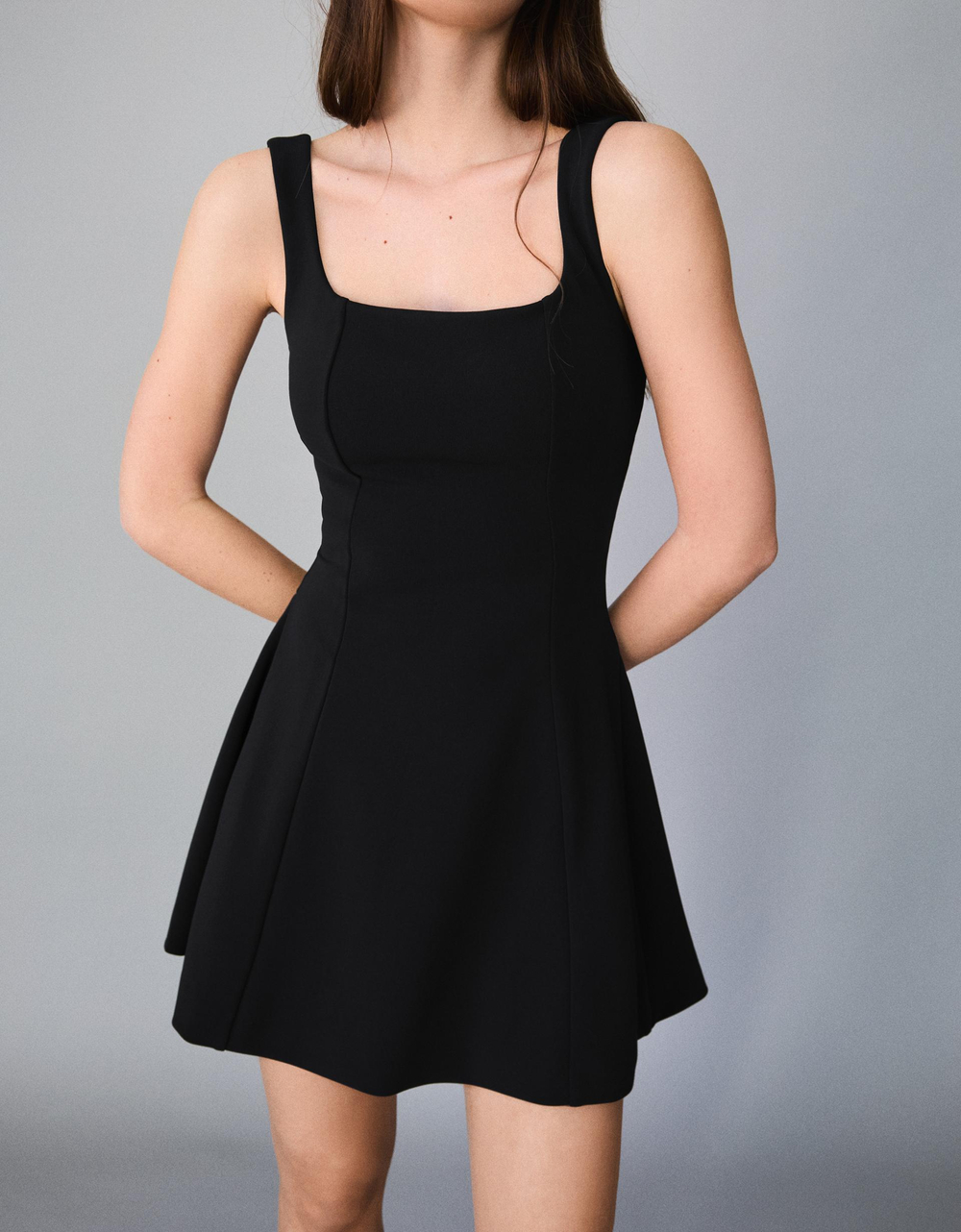 ПЛАТЬЕ С ЮБКОЙ-КРУЖЕВОМ - BERSHKA