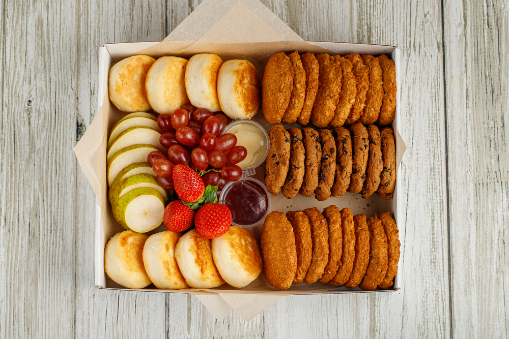 Бранч бокс с печеньем 1280 гр.