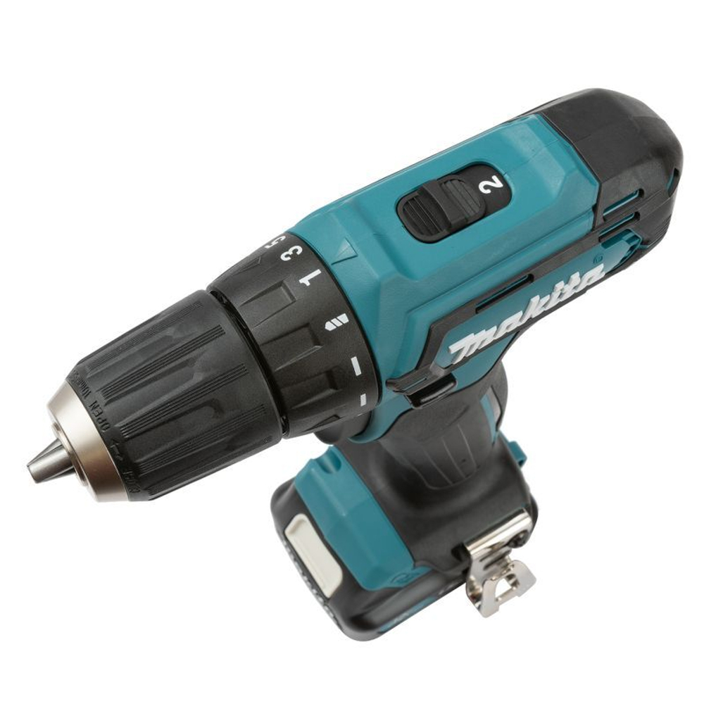 Шуруповерт Makita DF333DWYE 12В 2х1,5 Ач