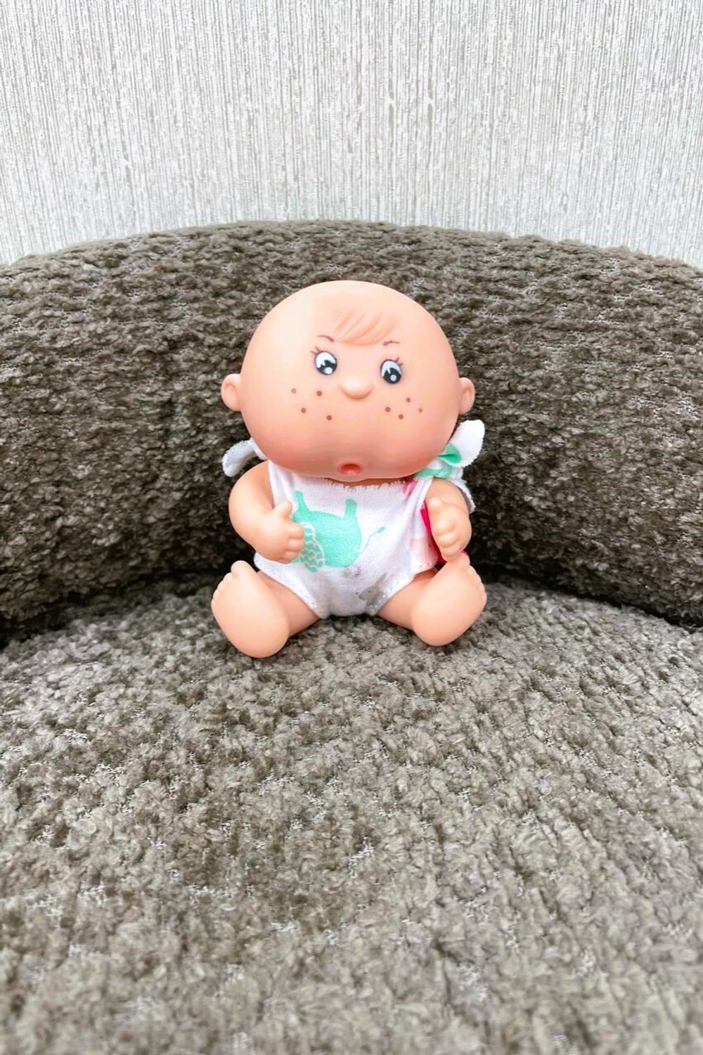 УЦЕНКА Пупс BERJUAN виниловый 12см Mini Gorditos (170A8)