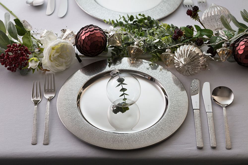 Нож столовый Studio