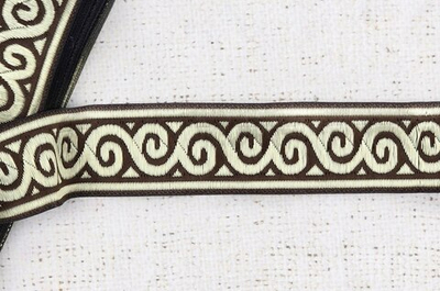Тесьма жаккард, ш. 3,5 см, коричневый с бежевым