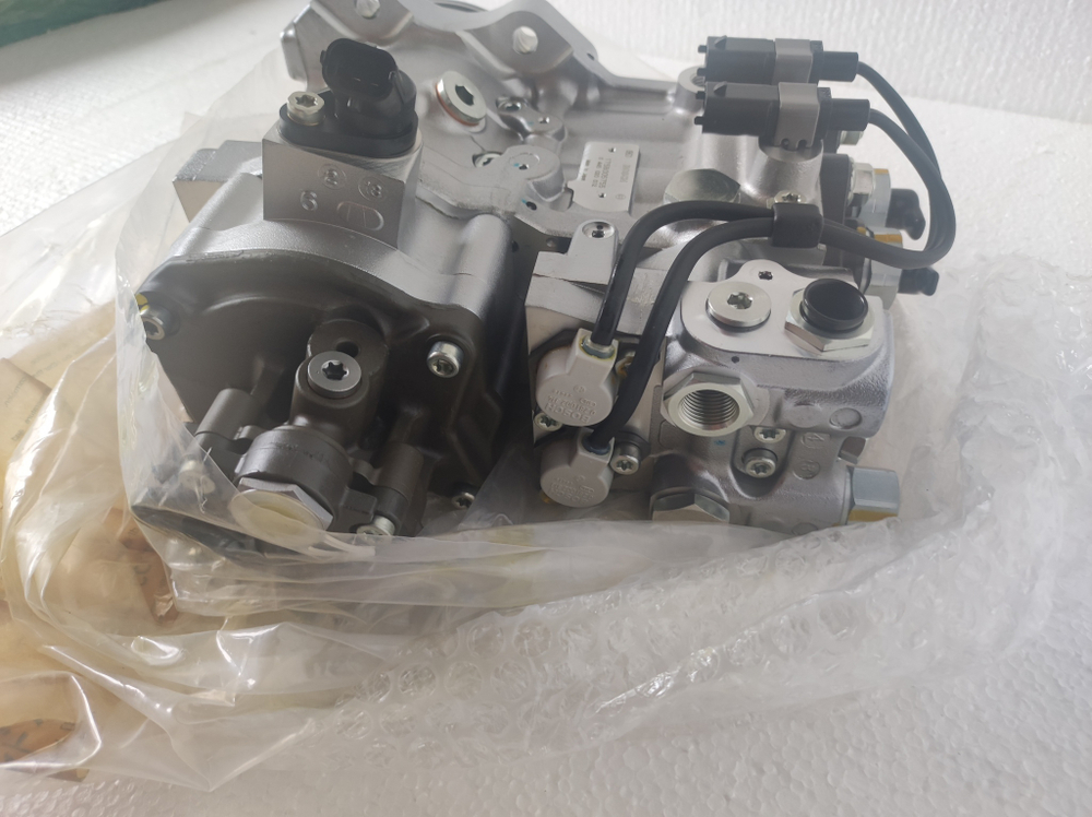 Топливный насос низкого давления Renault Premium ТННД Bosch 0445020012